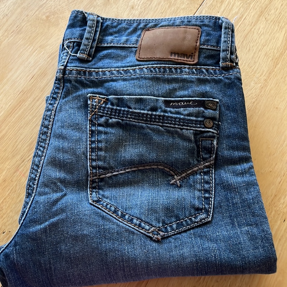 Boys MAVI jeans, amazing condition! Size 14